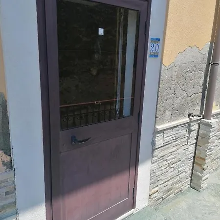 Appartement Di Stanza 9km Dal Mare. *