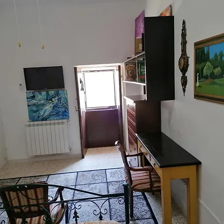 Di Stanza 9km Dal Mare. Appartement